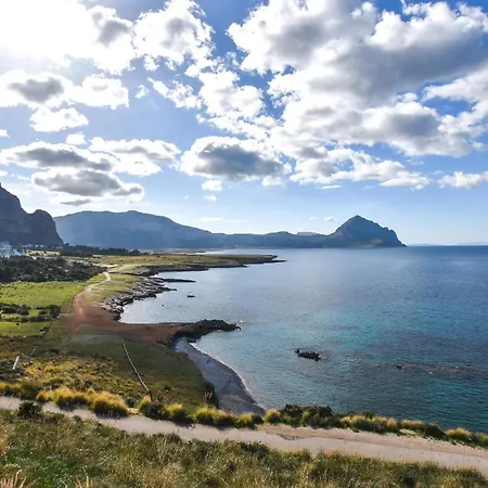 Holiday home Pet Friendly In With House Sea View Marsala